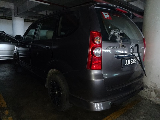 TOYOTA AVANZA 1.5 (A)