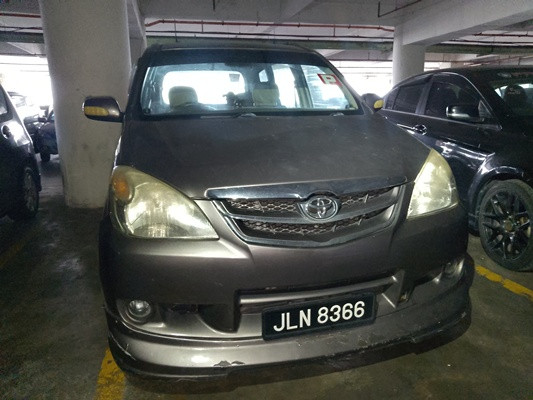 TOYOTA AVANZA 1.5 (A)