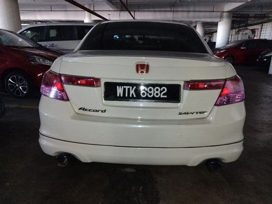 HONDA ACCORD 2.4 VTEC (A)