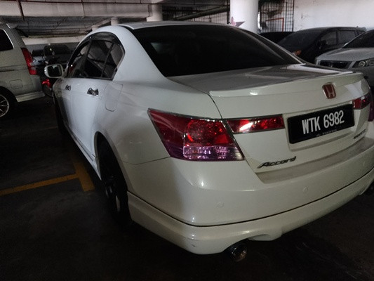 HONDA ACCORD 2.4 VTEC (A)