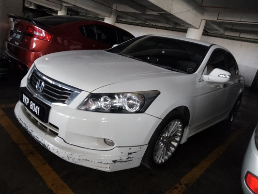 HONDA ACCORD 2.4 VTEC (A)