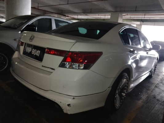 HONDA ACCORD 2.4 VTEC (A)