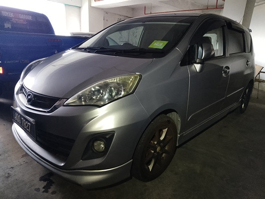 PERODUA ALZA 1500 AV (A)