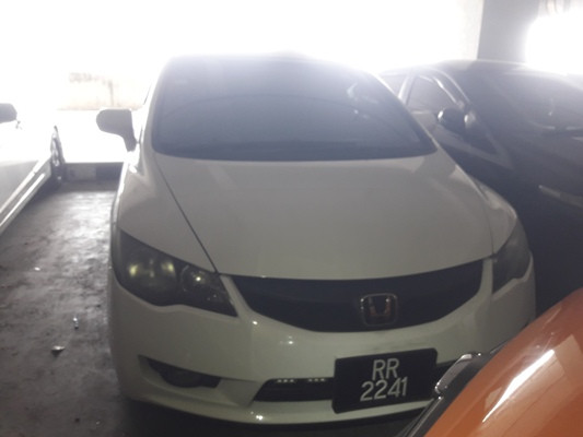 HONDA CIVIC 1.8 VTEC (A)
