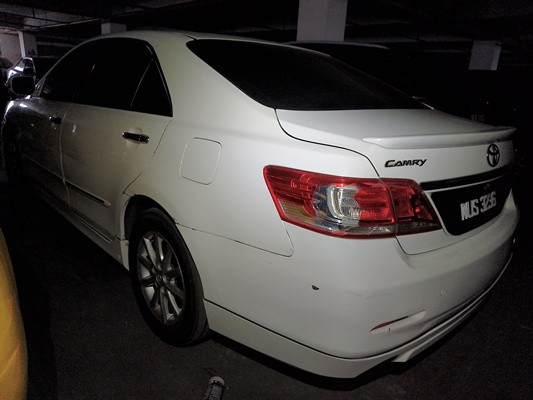 TOYOTA CAMRY 2.0 G (A)