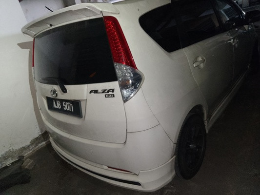 PERODUA ALZA 1.5 EZI (A)