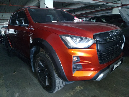 ISUZU DMAX TFS40-TDPH 4X4