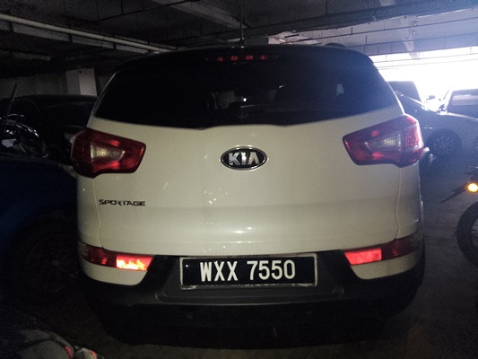 KIA SPORTAGE 2.0 (A)