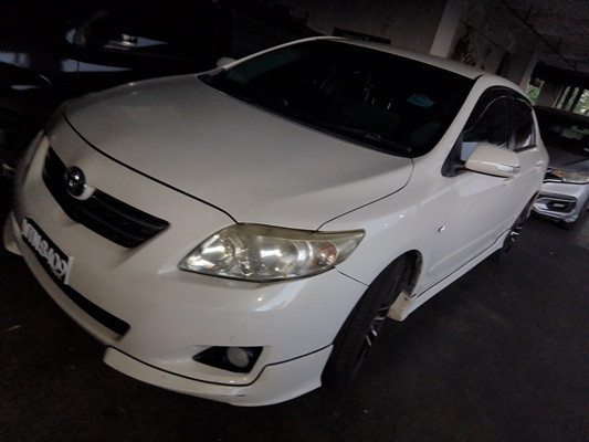 TOYOTA ALTIS 1.8 E (A)