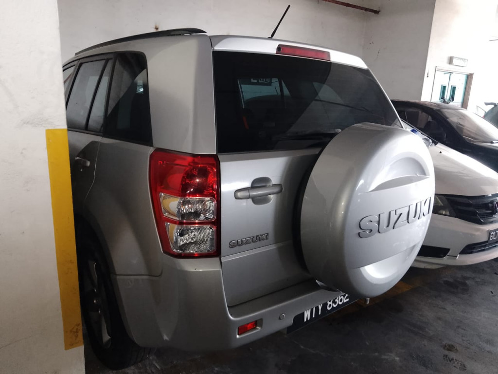 SUZUKI GRAND VITARA 2.0 (A)