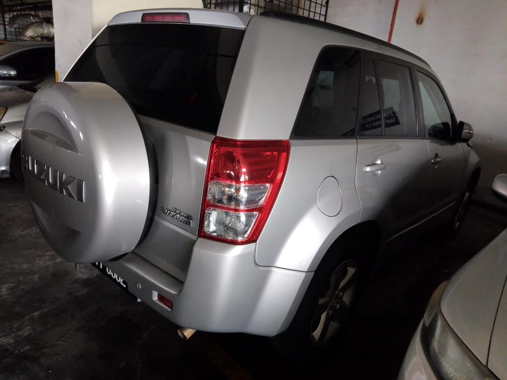 SUZUKI GRAND VITARA 2.0 (A)