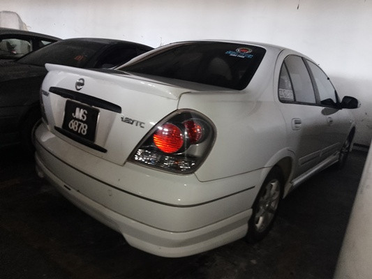 NISSAN SENTRA 1.6 (A)