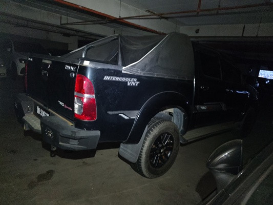 TOYOTA HILUX D/CAB 3.0G AT TRD