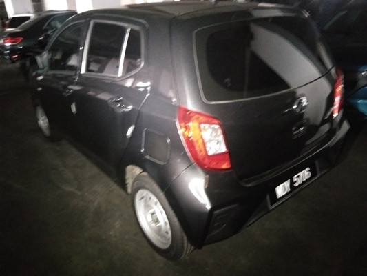 PERODUA AXIA 1.0L E (MT)