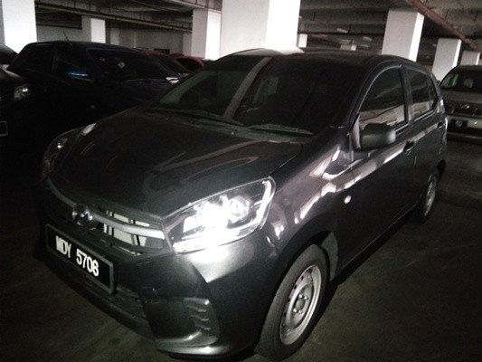 PERODUA AXIA 1.0L E (MT)
