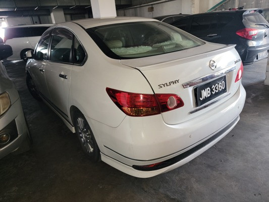 NISSAN SYLPHY 2.0 CVTC (A)