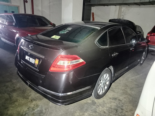 NISSAN TEANA 2.5 (A)