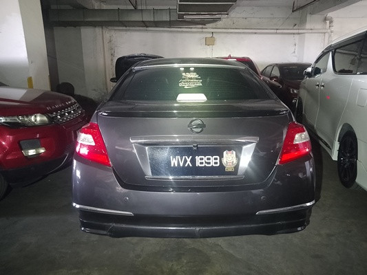 NISSAN TEANA 2.5 (A)