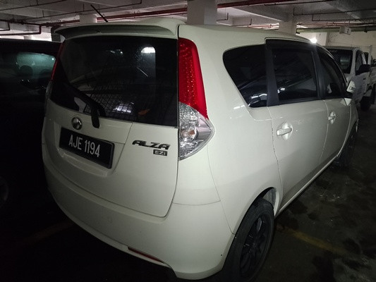 PERODUA ALZA 1.5 EZI (A)