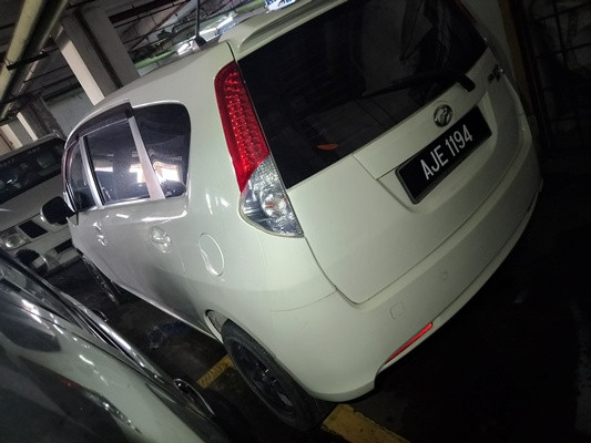 PERODUA ALZA 1.5 EZI (A)