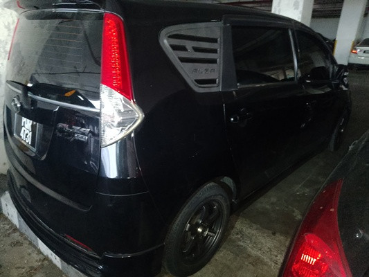 PERODUA ALZA 1.5 (A)