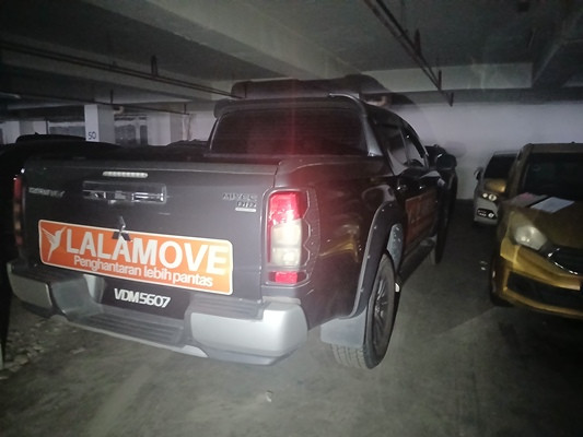 MITSUBISHI TRITON 2.4L VGT MS AT