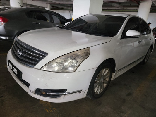 NISSAN TEANA 2.0 (A)