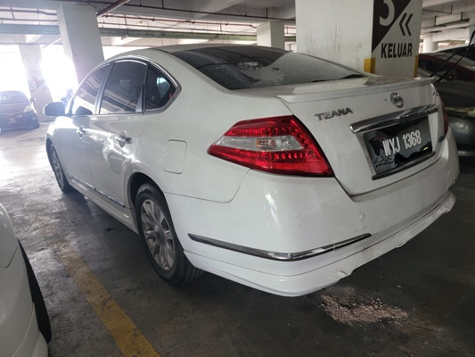 NISSAN TEANA 2.0 (A)