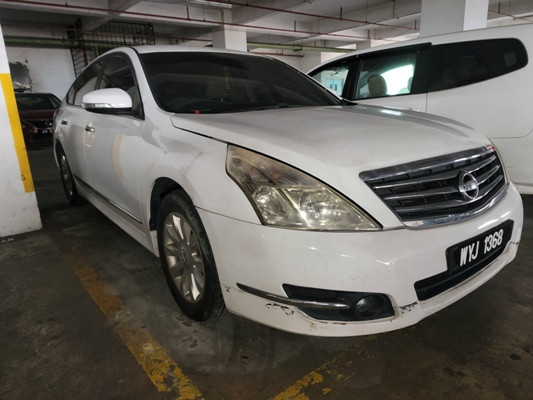 NISSAN TEANA 2.0 (A)