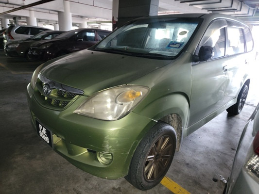 TOYOTA AVANZA 1.3 E  (M)