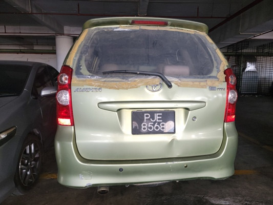 TOYOTA AVANZA 1.3 E  (M)