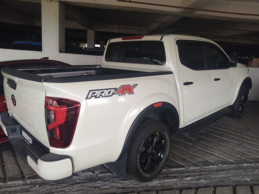 NISSAN NAVARA 2.5 PRO-4X
