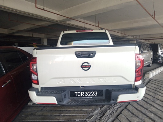 NISSAN NAVARA 2.5 PRO-4X