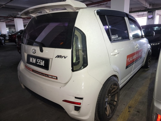 PERODUA MYVI 1.3 SX