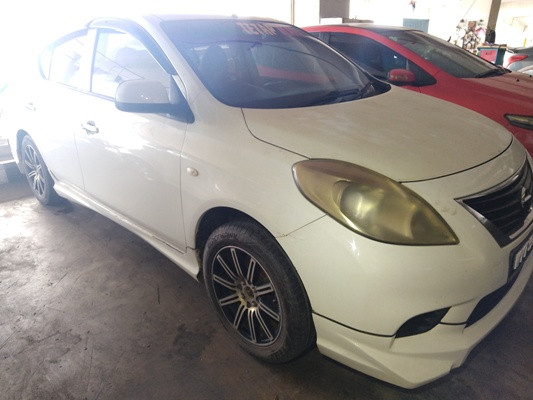NISSAN ALMERA 1.5 E