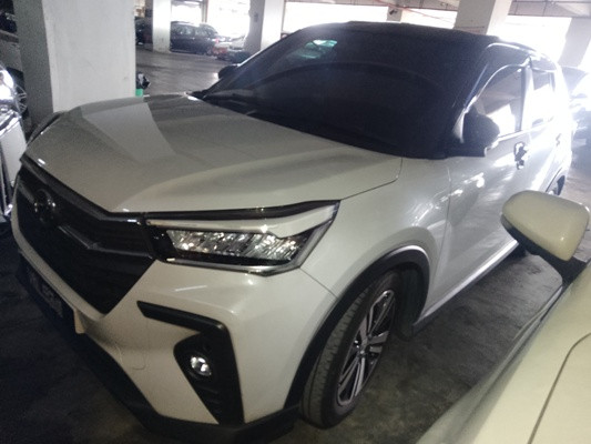 PERODUA ATIVA 1000 TURBO AV (CVT)