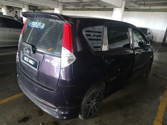 PERODUA ALZA 1.5 EZI (A)