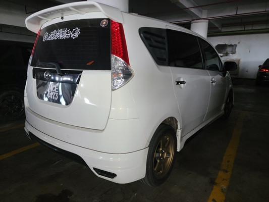 PERODUA ALZA 1.5 EZI (A)