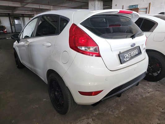 FORD FIESTA 1.6L SPORT AUTO