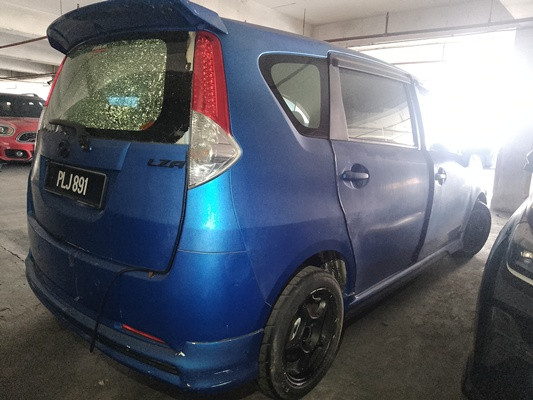 PERODUA ALZA 1.5 (A)