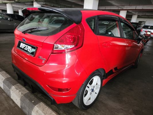 FORD FIESTA 1.6 SPORT (A)