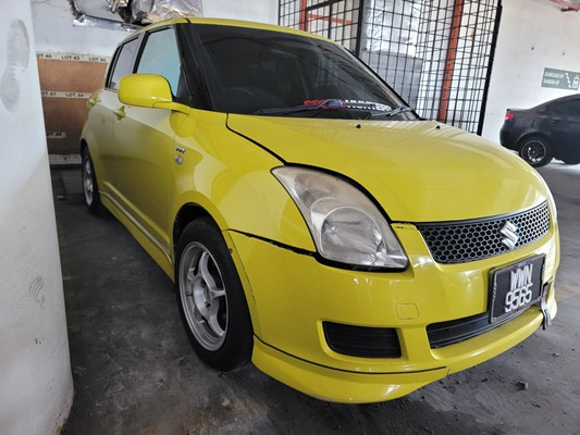 SUZUKI SWIFT 1.5 (A)