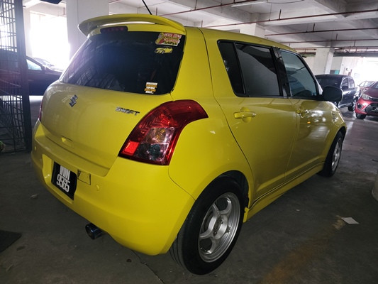 SUZUKI SWIFT 1.5 (A)