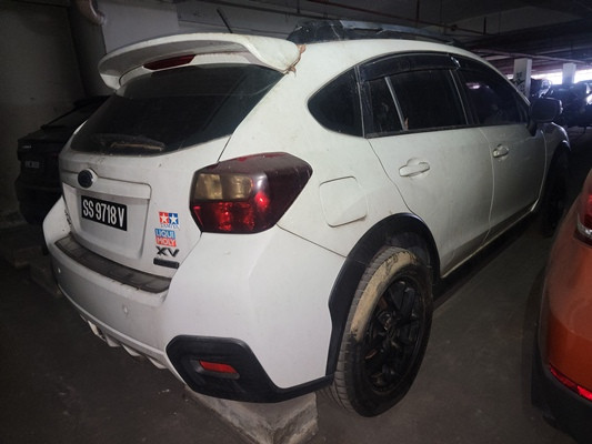 SUBARU - XV 2.0i