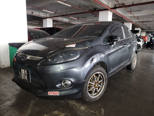 FORD FIESTA 1.6 SEDAN (A)