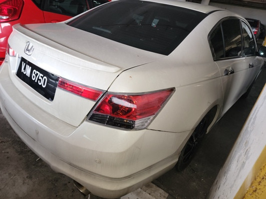 HONDA ACCORD 2.4 VTEC (A)
