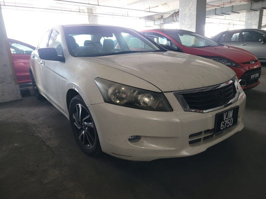 HONDA ACCORD 2.4 VTEC (A)