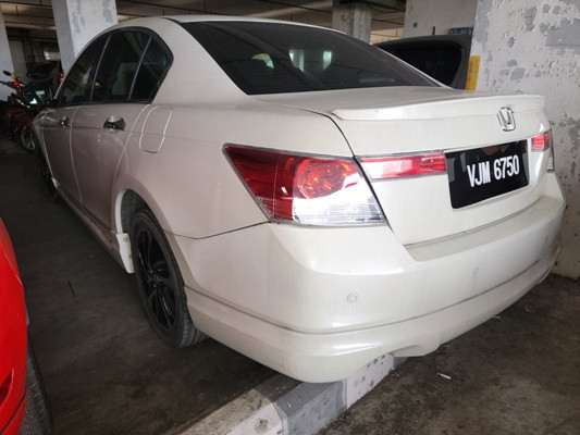 HONDA ACCORD 2.4 VTEC (A)