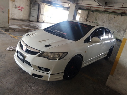 HONDA CIVIC 1.8 (A)
