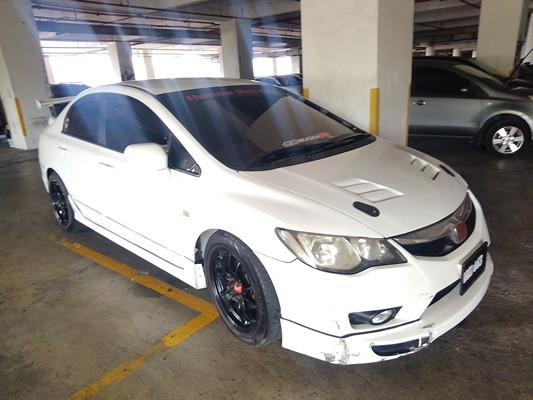 HONDA CIVIC 1.8 (A)